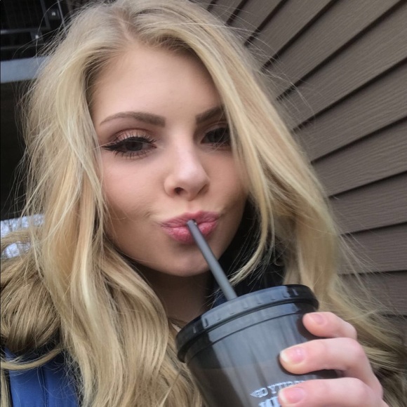 Meet your Posher, Jillian - Picture 8 of 10